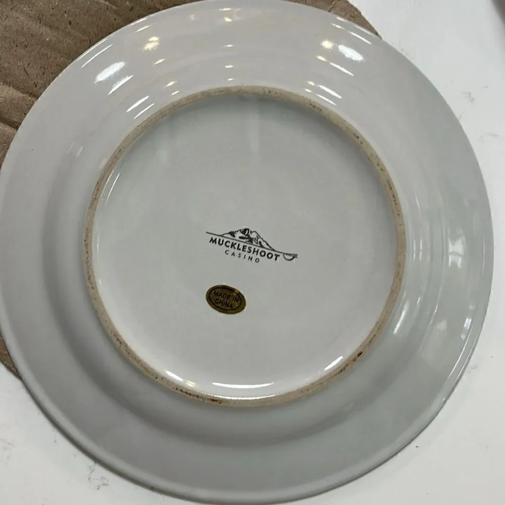 Pacific Northwest Woodland decorative plate set.  Muckleshoot Casino. Set of 4.